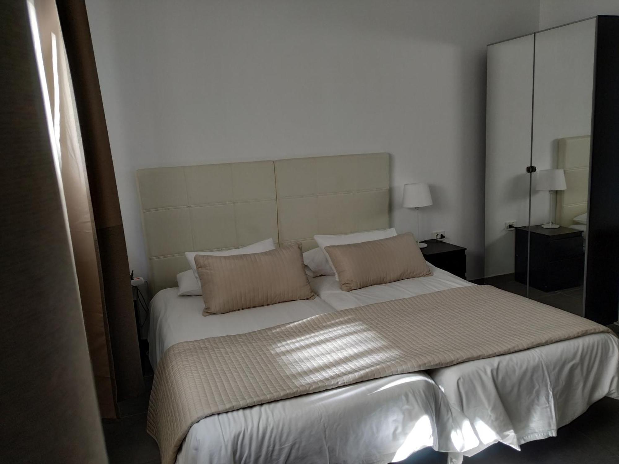 Apartamentos El Patio Los Llanos De Aridane Esterno foto