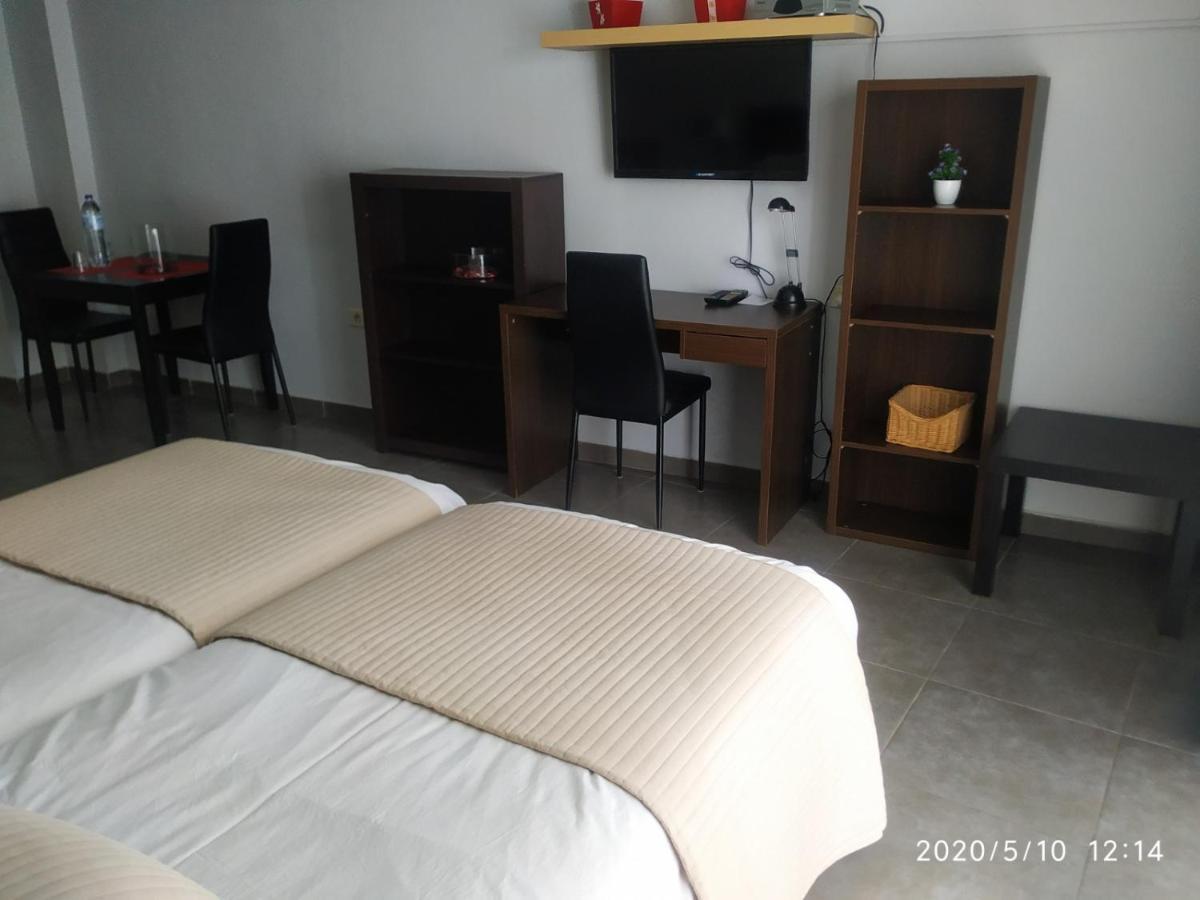 Apartamentos El Patio Los Llanos De Aridane Esterno foto